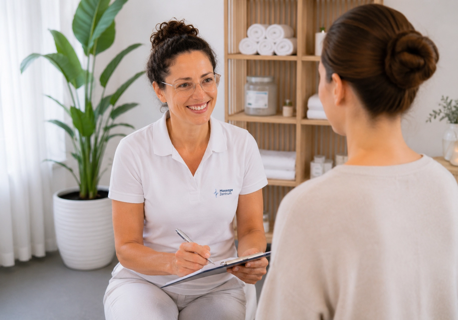Entspannende Behandlung bei Anspannung – Massage Zentrum Ehrendingen